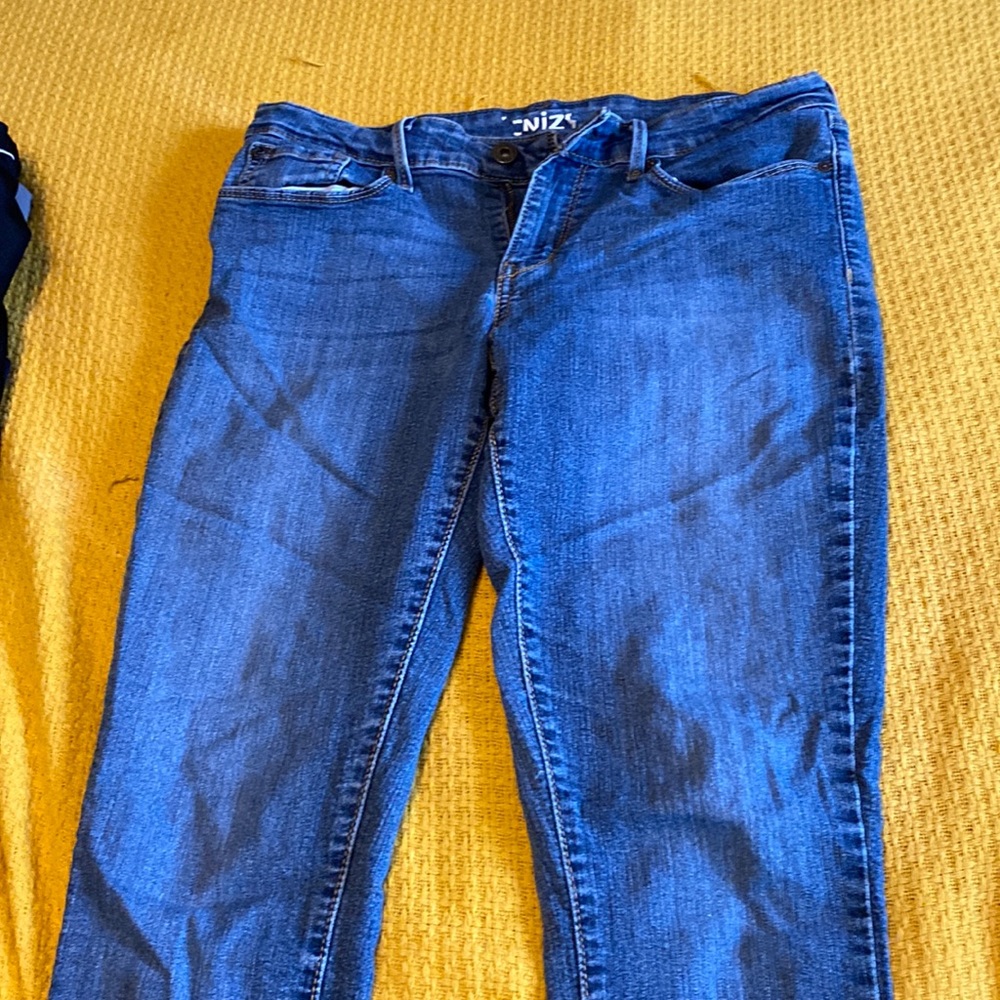 Skinny jeans